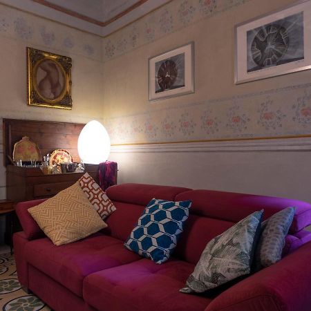Luxury - Elegante Appartamento Nel Cuore Di Lucca Eksteriør billede