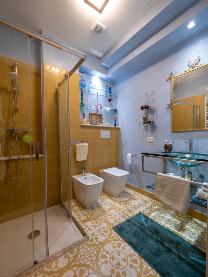 Luxury - Elegante Appartamento Nel Cuore Di Lucca Eksteriør billede