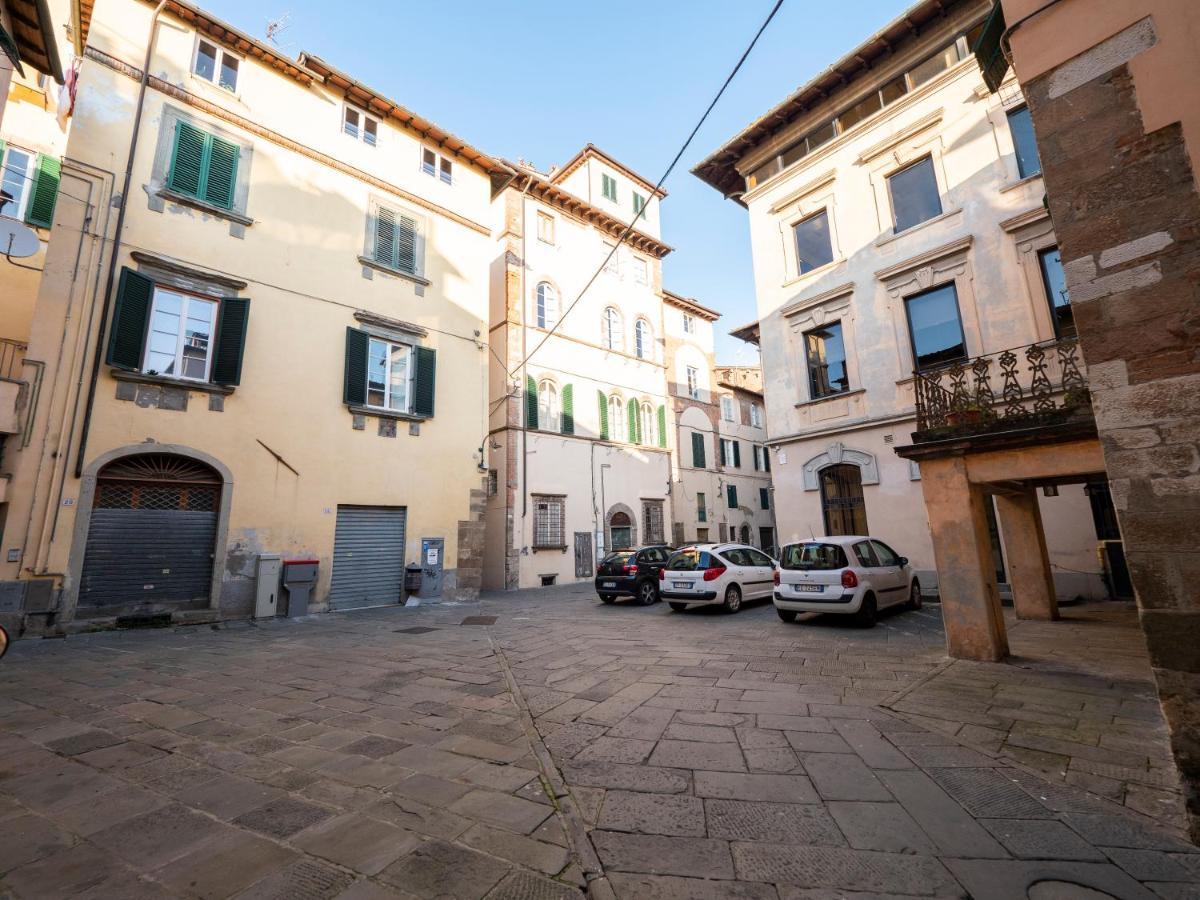 Luxury - Elegante Appartamento Nel Cuore Di Lucca Eksteriør billede