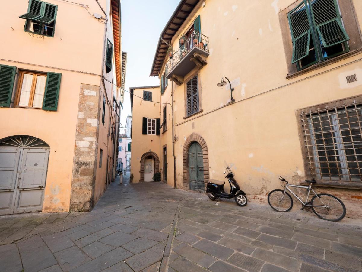 Luxury - Elegante Appartamento Nel Cuore Di Lucca Eksteriør billede