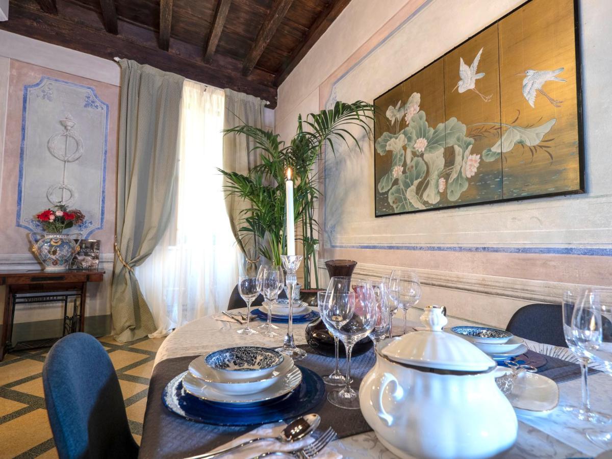 Luxury - Elegante Appartamento Nel Cuore Di Lucca Eksteriør billede